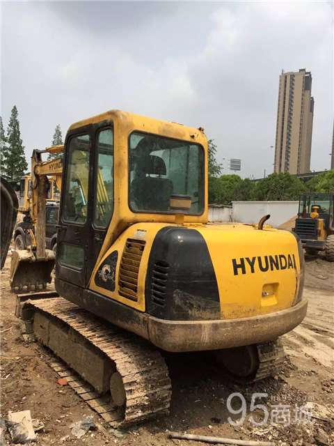 Sell used Hyundai 55-7 excavators