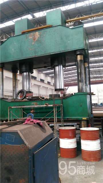 1000 tons of Nantong Haoli hydraulic press platform for 10 years 1.6 by 3 meters