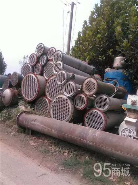 Supply of used 100-200 square meters stainless steel condenser for transfer