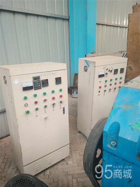 二手橡胶挤出机