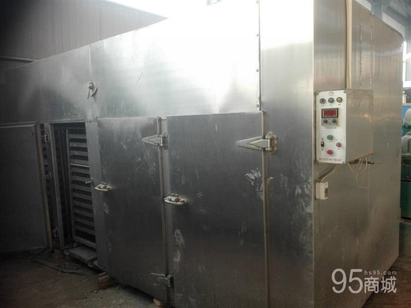 Sell hot air oven at a low price
