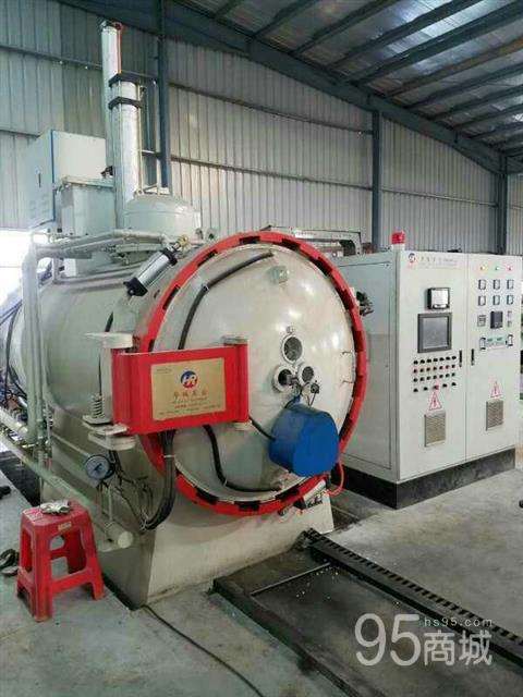 Low - cost treatment oil quenching furnace contains oil