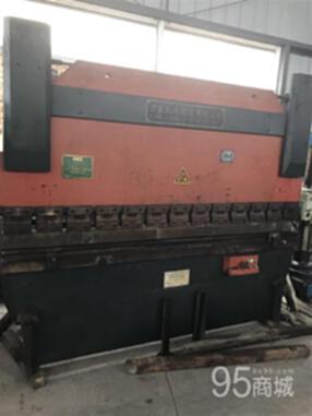 出售沪东63×2500折弯机