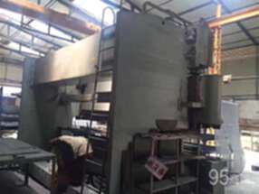 出售2011年江苏500吨X6000数控折弯机
