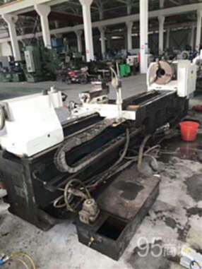  出售2013大连6180车床