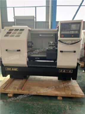 9成新 在位出售云南CNC-K400数控卧式车床