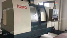 倒闭厂出售台湾高峰MV1050立式加工中心价格可议