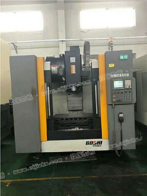 低价转让宝鸡VMC-850B立式加工中心