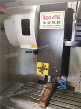 16年台信850加工中心