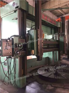 倒闭厂售二手齐二大连CQ5240C立式车床