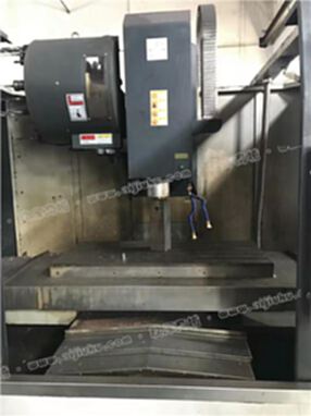 厂家处理二手抵账机【宝鸡VMC1060L立式加工中心】发那科