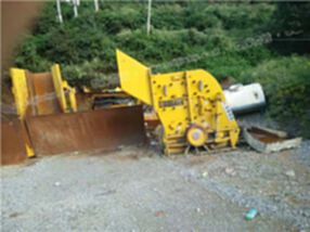 二手砂石料生产线设备日产1800吨二合一破碎机