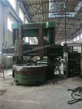 加工厂转型低价出售二手{齐齐哈尔C5225立式车床}