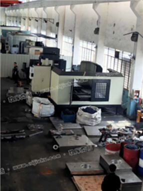 急售二手鸿鼎1814卧式加工中心