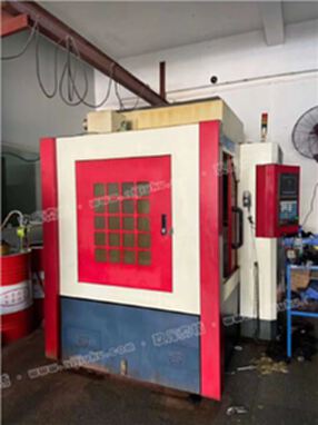 工厂转型赔本出售二手盛锋650雕铣机