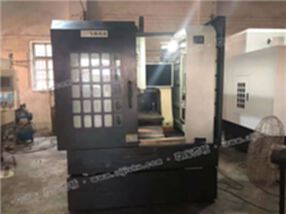 机械厂急售二手[飞鹤DC-1090A数控雕铣机]