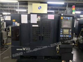 工厂转型赔本出售[牧野V33立式加工中心]