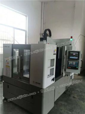 低价转让二手飞鹤DC6060B雕铣机