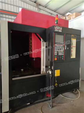 机械厂急售二手巨冈CTS-650雕铣机BT30主轴